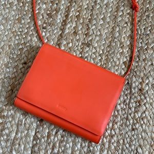 Baggu compact purse - warm red